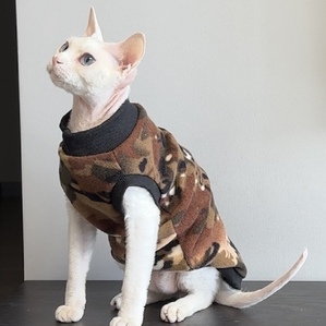 Camouflage printed A-grain velvet warm dirt-resistant two-legged clothes