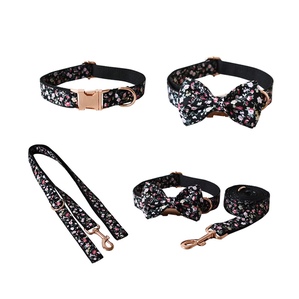 Black flower custom nameplate Cat and dog traction collar