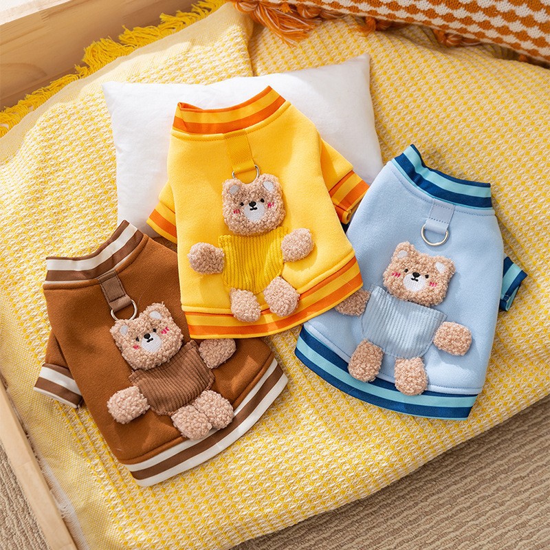 Autumn and winter dog clothes, pet clothes with traction buckles